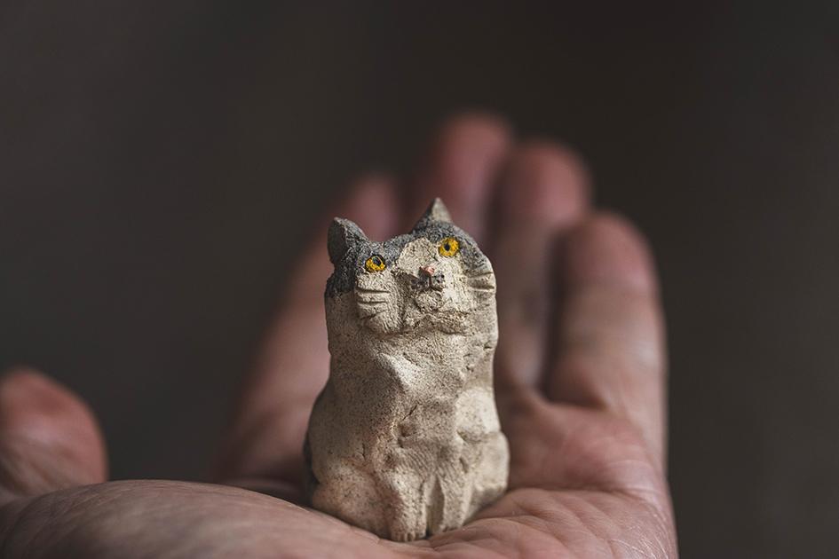 お座り猫【猫_1012】