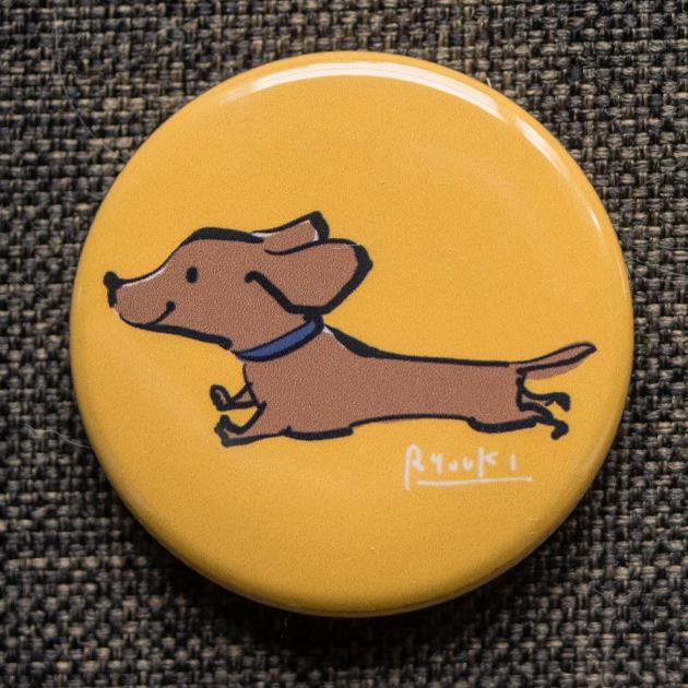 缶バッジ_38mm【103_ダックスラン】２個セット　※他の絵柄との組み合わでせてのセット購入もできます1枚目の画像